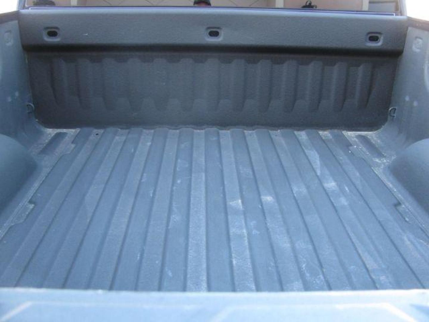 2012 Blue Chevrolet Silverado 1500 LS Crew Cab Short Box 2WD (3GCPCREA9CG) with an 4.8L V8 OHV 16V engine, 6-Speed Automatic transmission, located at 2443 Albert Pike, Hot Springs, AR, 71913, (501) 623-6255, 34.492222, -93.109993 - Photo#3