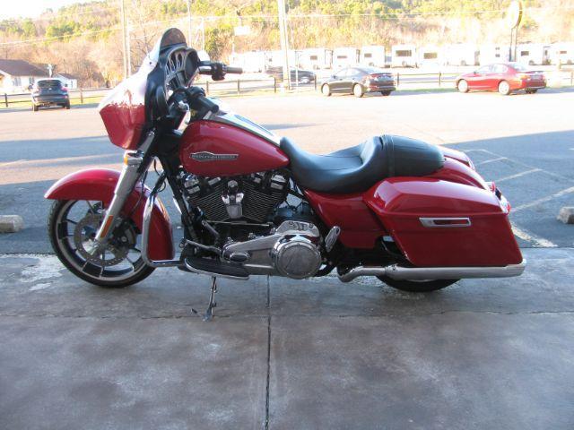 2023 Red Harley-Davidson FLHX Street Glide (1HD1KBC19PB) with an 1746CC engine, Manual transmission, located at 2443 Albert Pike, Hot Springs, AR, 71913, (501) 623-6255, 34.492222, -93.109993 - Photo#3
