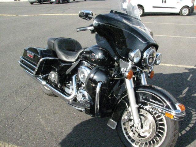 photo of 2013 Harley-Davidson FLHTCU103 Ultra