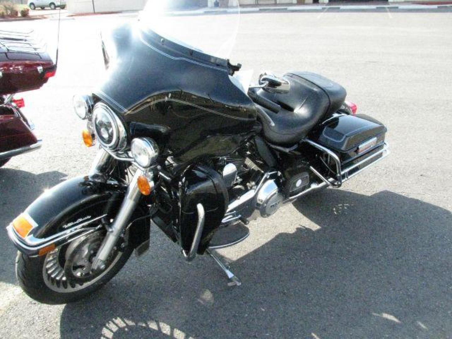 2013 Black Harley-Davidson FLHTCU103 Ultra (1HD1FCM19DB) with an 1690CC engine, Manual transmission, located at 2443 Albert Pike, Hot Springs, AR, 71913, (501) 623-6255, 34.492222, -93.109993 - Photo#1