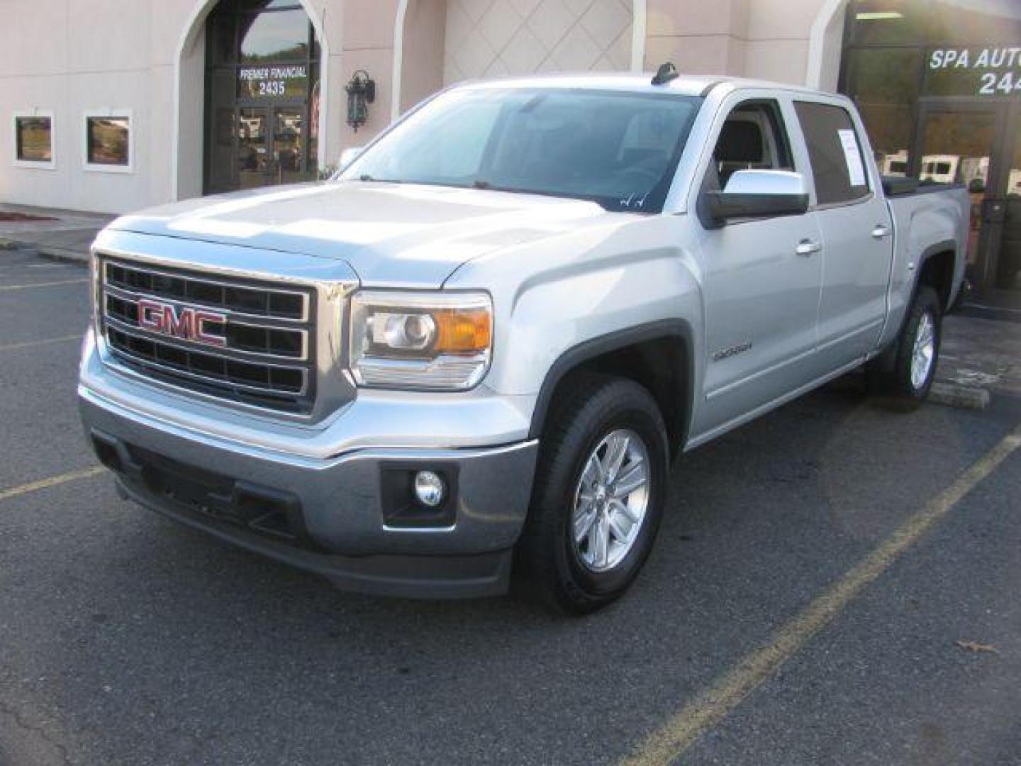 2015 Silver GMC Sierra 1500 SLE Crew Cab Short Box 2WD (3GTP1UEC0FG) with an 5.3L V8 OHV 16V engine, 6-Speed Automatic transmission, located at 2443 Albert Pike, Hot Springs, AR, 71913, (501) 623-6255, 34.492222, -93.109993 - Photo#0