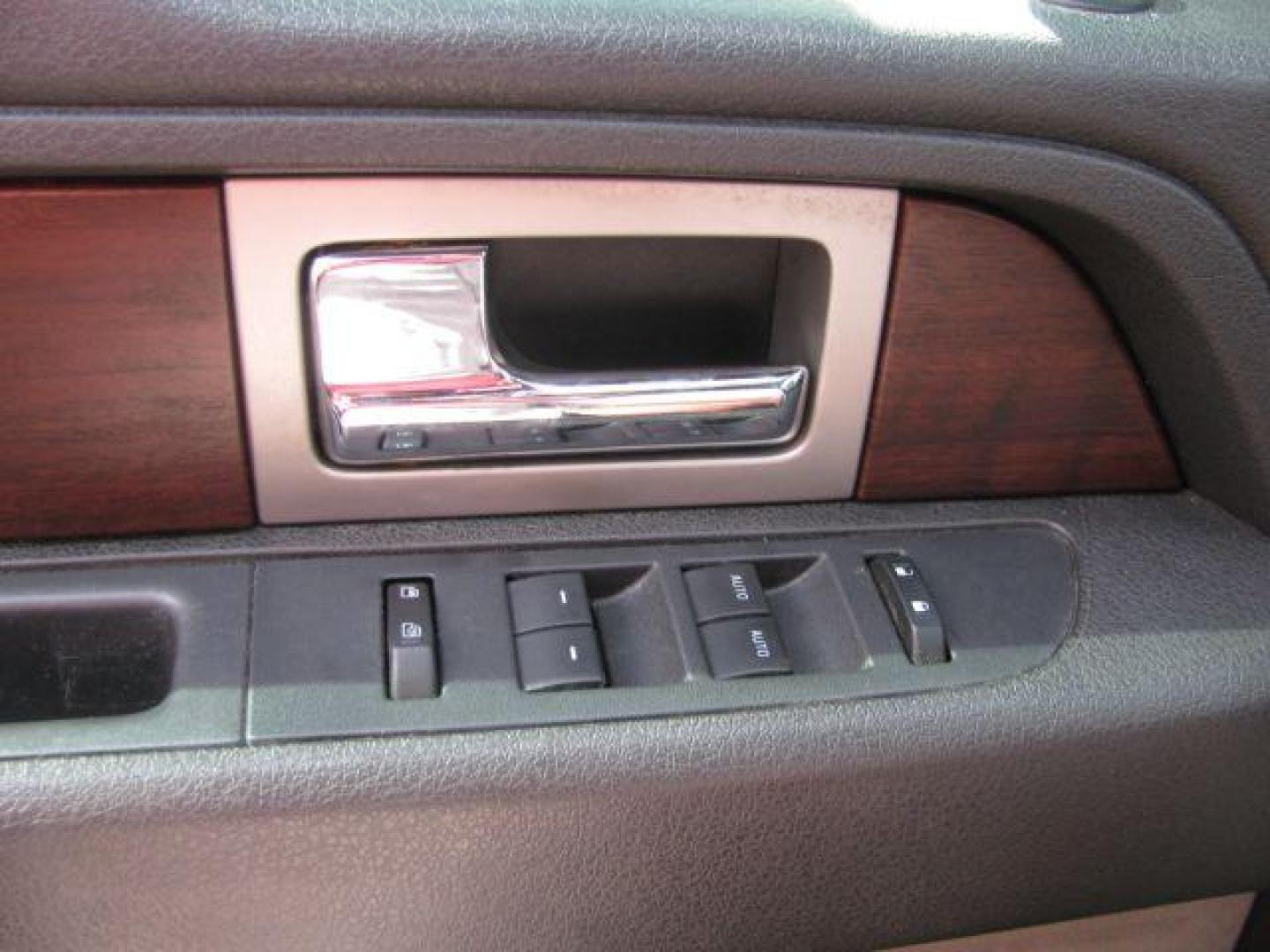 2013 Black Ford F-150 King Ranch (1FTFW1EF0DK) with an 5L V-8 DOHC engine, located at 2443 Albert Pike, Hot Springs, AR, 71913, (501) 623-6255, 34.492222, -93.109993 - Photo#10