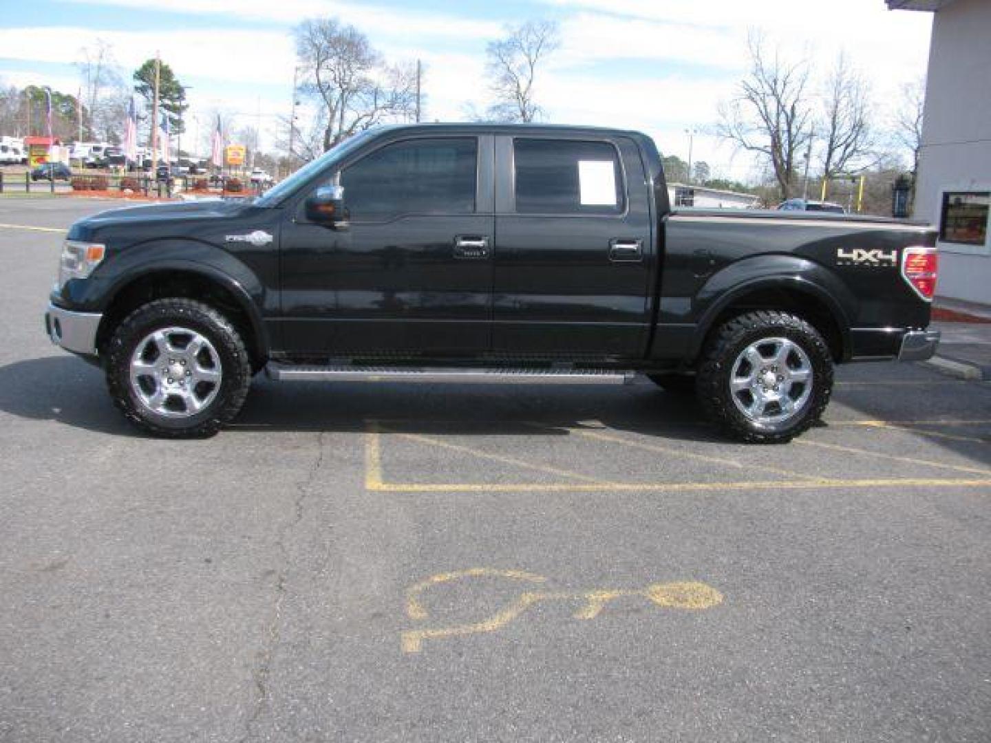 2013 Black Ford F-150 King Ranch (1FTFW1EF0DK) with an 5L V-8 DOHC engine, located at 2443 Albert Pike, Hot Springs, AR, 71913, (501) 623-6255, 34.492222, -93.109993 - Photo#1