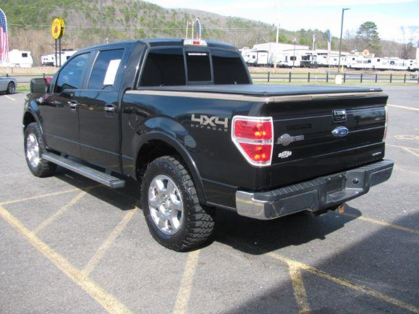 2013 Black Ford F-150 King Ranch (1FTFW1EF0DK) with an 5L V-8 DOHC engine, located at 2443 Albert Pike, Hot Springs, AR, 71913, (501) 623-6255, 34.492222, -93.109993 - Photo#2