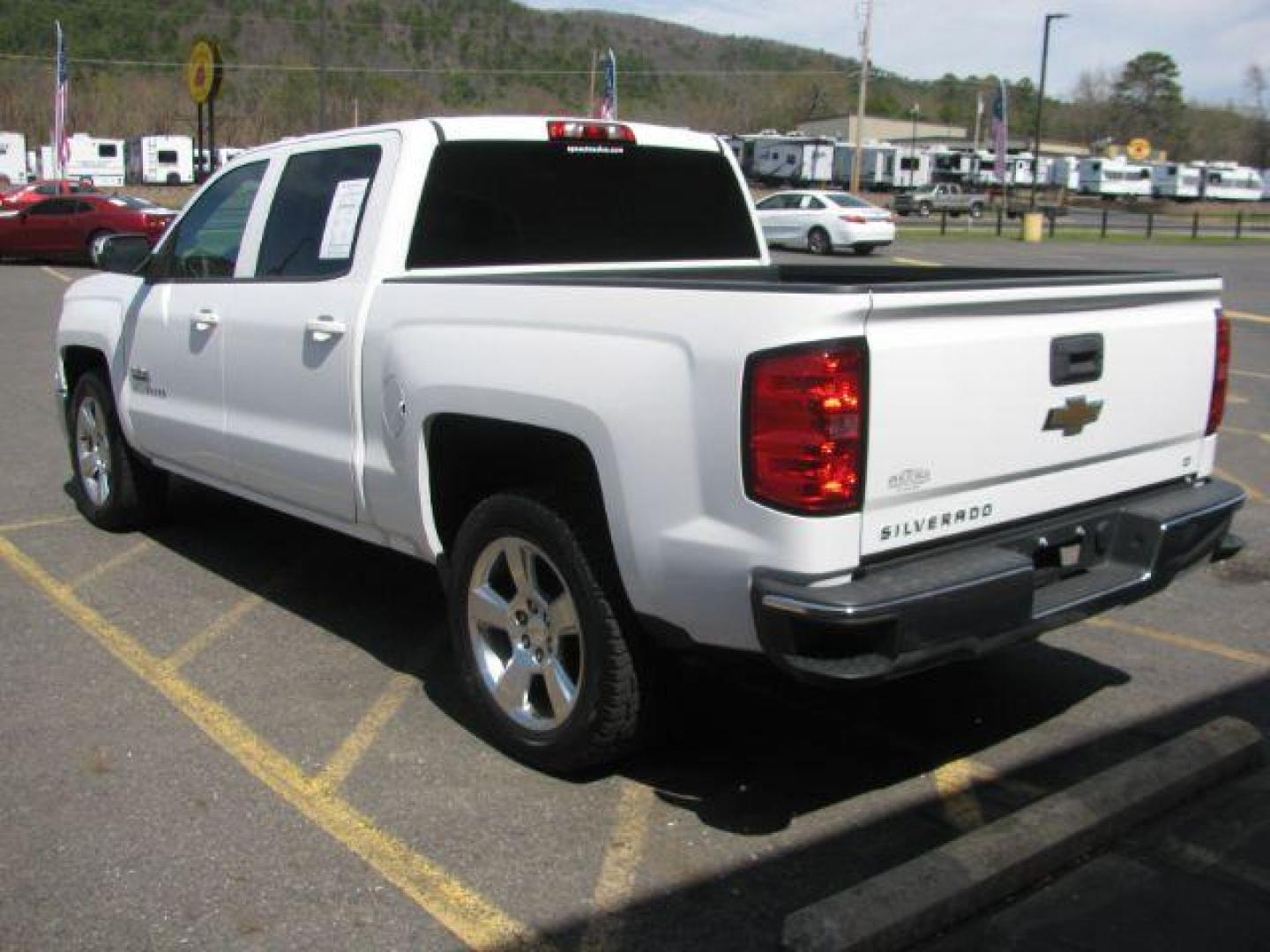 2014 White Chevrolet Silverado 1500 1LT Crew Cab 2WD (3GCPCREC4EG) with an 5.3L V8 OHV 16V engine, 6-Speed Automatic transmission, located at 2443 Albert Pike, Hot Springs, AR, 71913, (501) 623-6255, 34.492222, -93.109993 - Photo#2