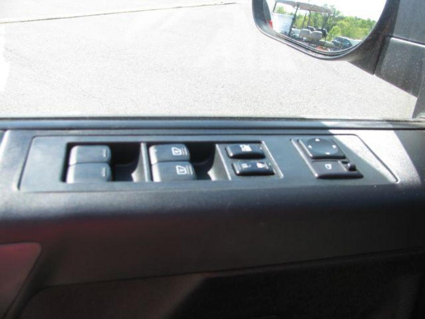 2014 Maroon Nissan Titan SV Crew Cab 2WD (1N6BA0EKXEN) with an 5.6L V8 DOHC 32V FFV engine, 5-Speed Automatic transmission, located at 2443 Albert Pike, Hot Springs, AR, 71913, (501) 623-6255, 34.492222, -93.109993 - Photo#11