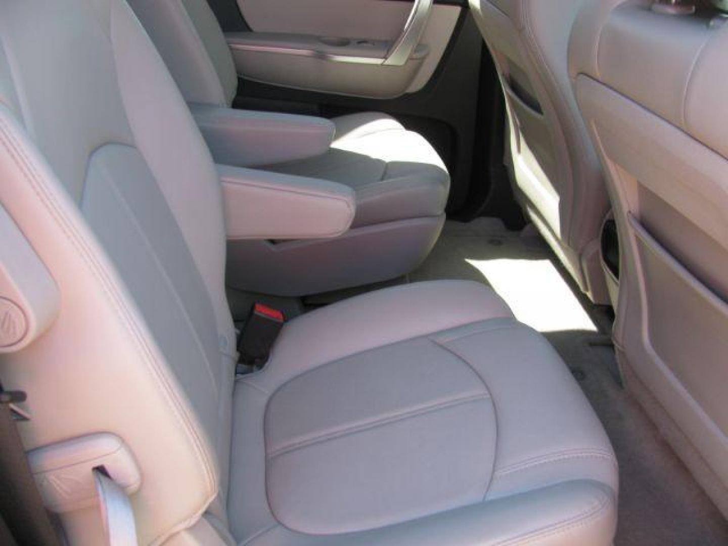 2012 Maroon GMC Acadia SLT-1 (1GKKVRED2CJ) with an 3.6L V-6 gasoline direct injection engine, located at 2443 Albert Pike, Hot Springs, AR, 71913, (501) 623-6255, 34.492222, -93.109993 - Photo#7