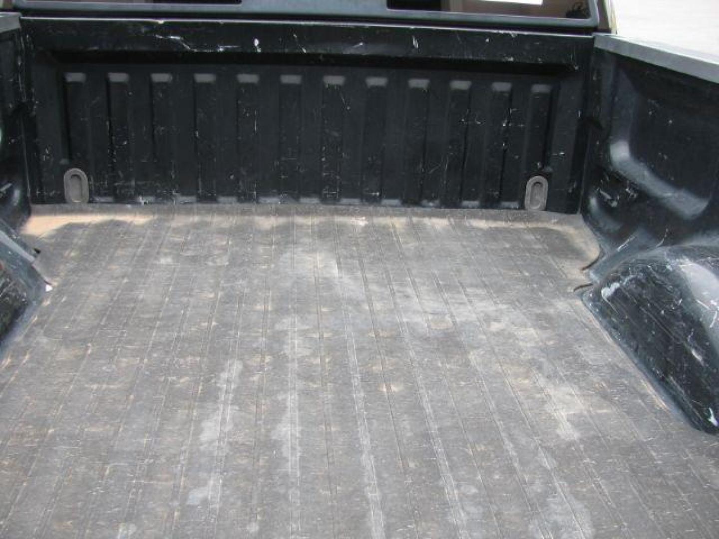 2008 Black Ford F-150 STX 2WD (1FTRF12228K) with an 4.2L V6 OHV 12V engine, located at 2443 Albert Pike, Hot Springs, AR, 71913, (501) 623-6255, 34.492222, -93.109993 - Photo#3