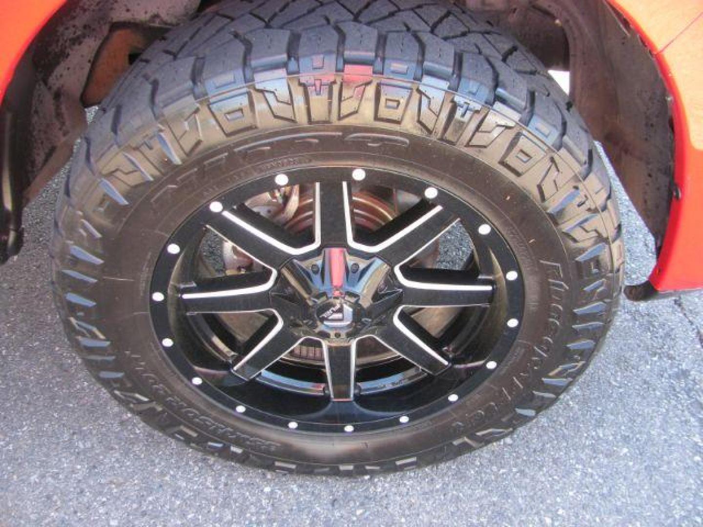 2016 Red Ram 1500 Sport (1C6RR7MT9GS) with an HEMI 5.7L V-8 variable valve control engine, located at 2443 Albert Pike, Hot Springs, AR, 71913, (501) 623-6255, 34.492222, -93.109993 - Photo#7