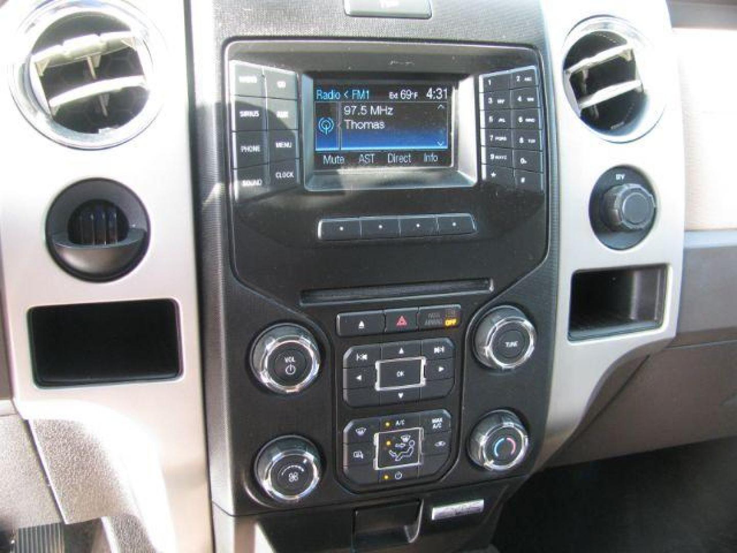 2013 Blue Ford F-150 XLT (1FTEX1CM9DF) with an 3.7L V-6 DOHC engine, Automatic transmission, located at 2443 Albert Pike, Hot Springs, AR, 71913, (501) 623-6255, 34.492222, -93.109993 - Photo#10