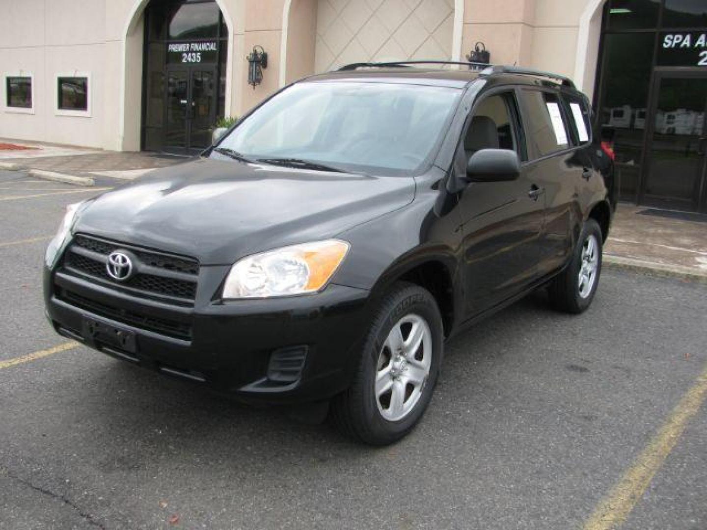 2009 Black Toyota RAV4 Base (2T3ZF33VX9W) with an 2.5L engine, Automatic transmission, located at 2443 Albert Pike, Hot Springs, AR, 71913, (501) 623-6255, 34.492222, -93.109993 - Photo#0