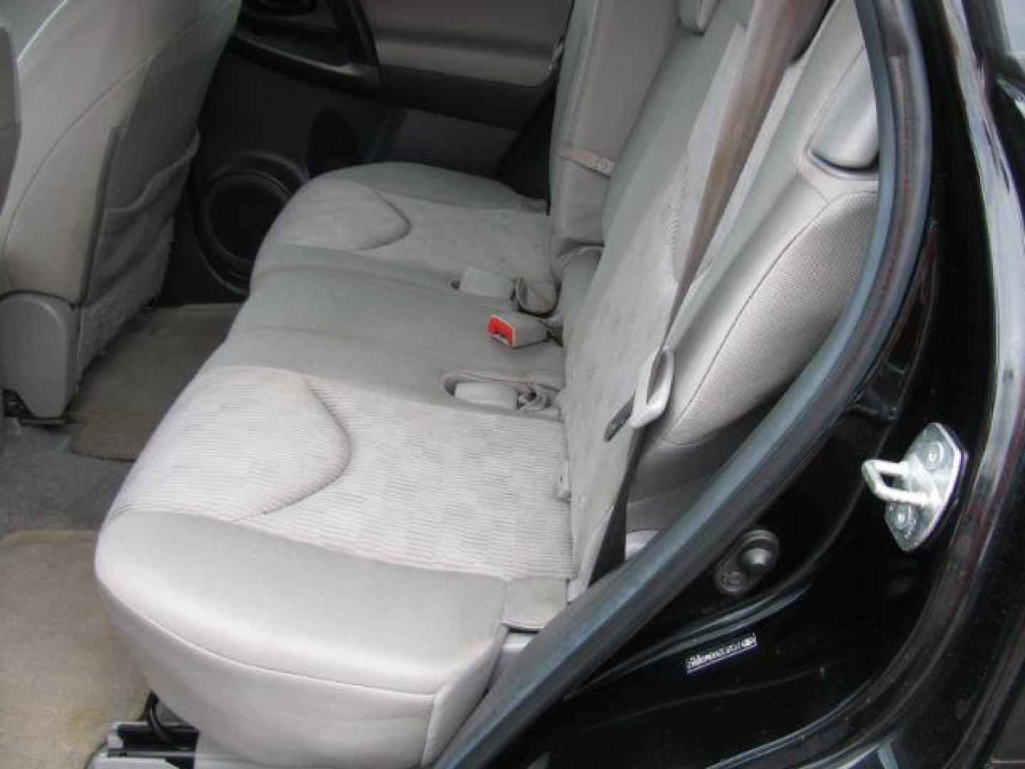 2009 Black Toyota RAV4 Base (2T3ZF33VX9W) with an 2.5L engine, Automatic transmission, located at 2443 Albert Pike, Hot Springs, AR, 71913, (501) 623-6255, 34.492222, -93.109993 - Photo#7