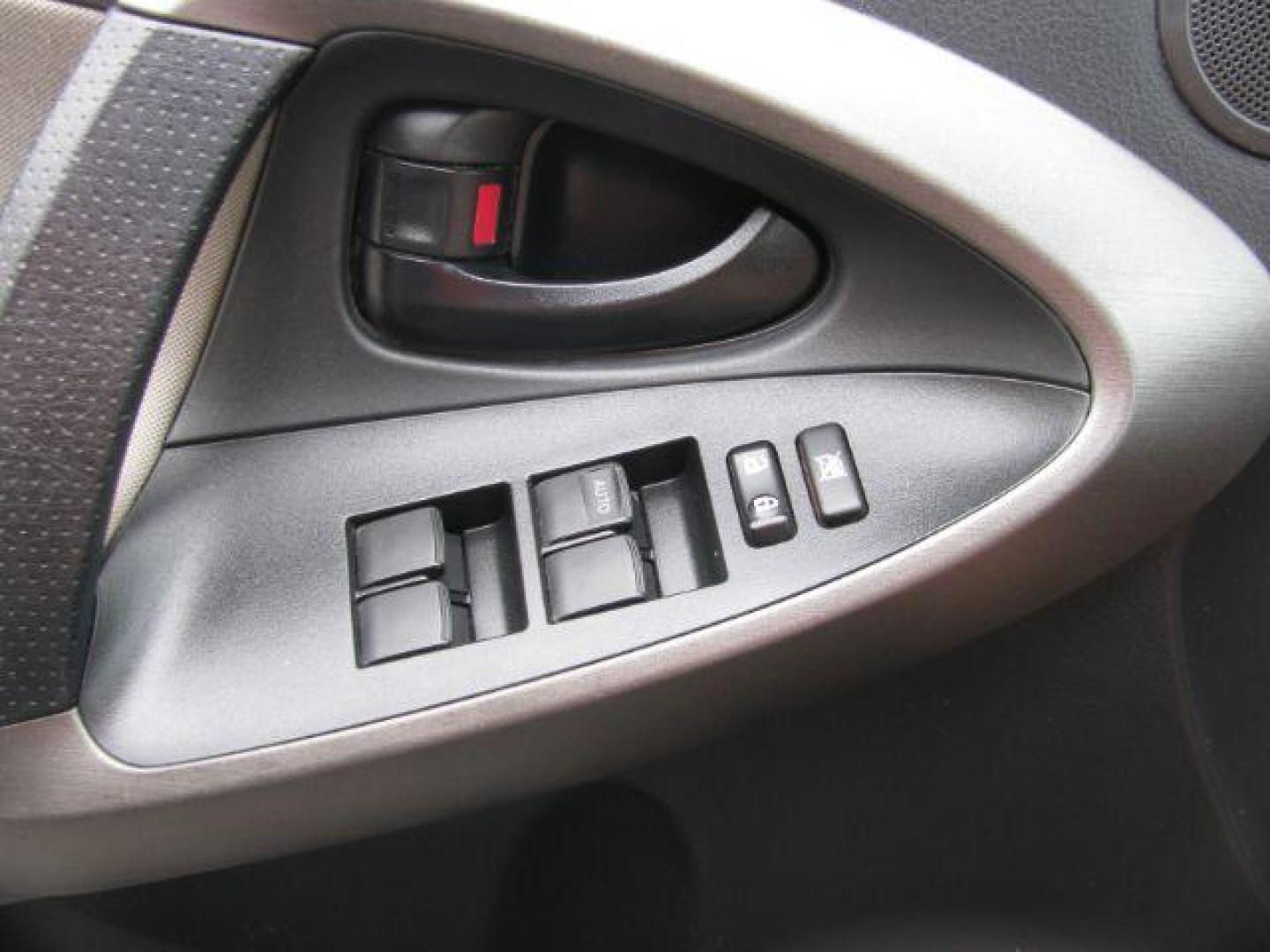 2009 Black Toyota RAV4 Base (2T3ZF33VX9W) with an 2.5L engine, Automatic transmission, located at 2443 Albert Pike, Hot Springs, AR, 71913, (501) 623-6255, 34.492222, -93.109993 - Photo#10