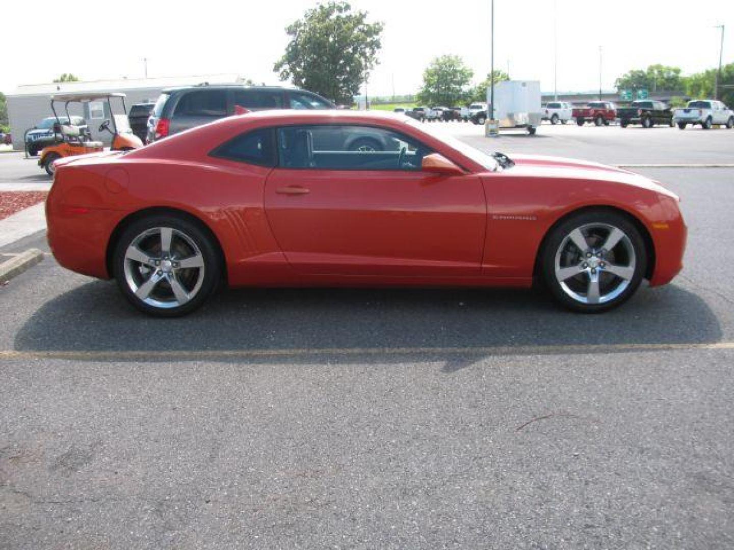 2012 Orange Chevrolet Camaro 2LT (2G1FC1E32C9) with an 3.6L V-6 gasoline direct injection engine, Automatic transmission, located at 2443 Albert Pike, Hot Springs, AR, 71913, (501) 623-6255, 34.492222, -93.109993 - Photo#4