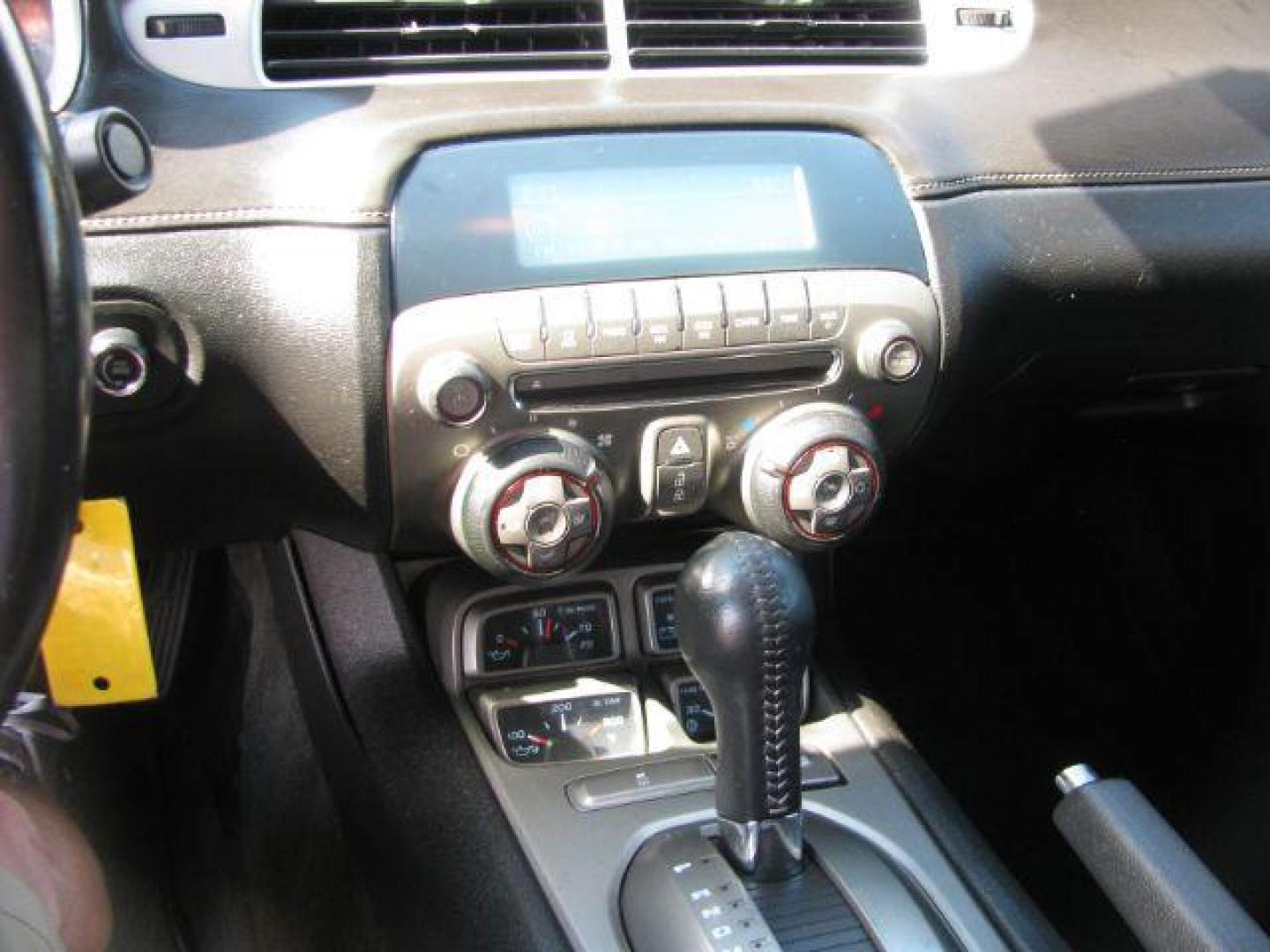2012 Orange Chevrolet Camaro 2LT (2G1FC1E32C9) with an 3.6L V-6 gasoline direct injection engine, Automatic transmission, located at 2443 Albert Pike, Hot Springs, AR, 71913, (501) 623-6255, 34.492222, -93.109993 - Photo#8