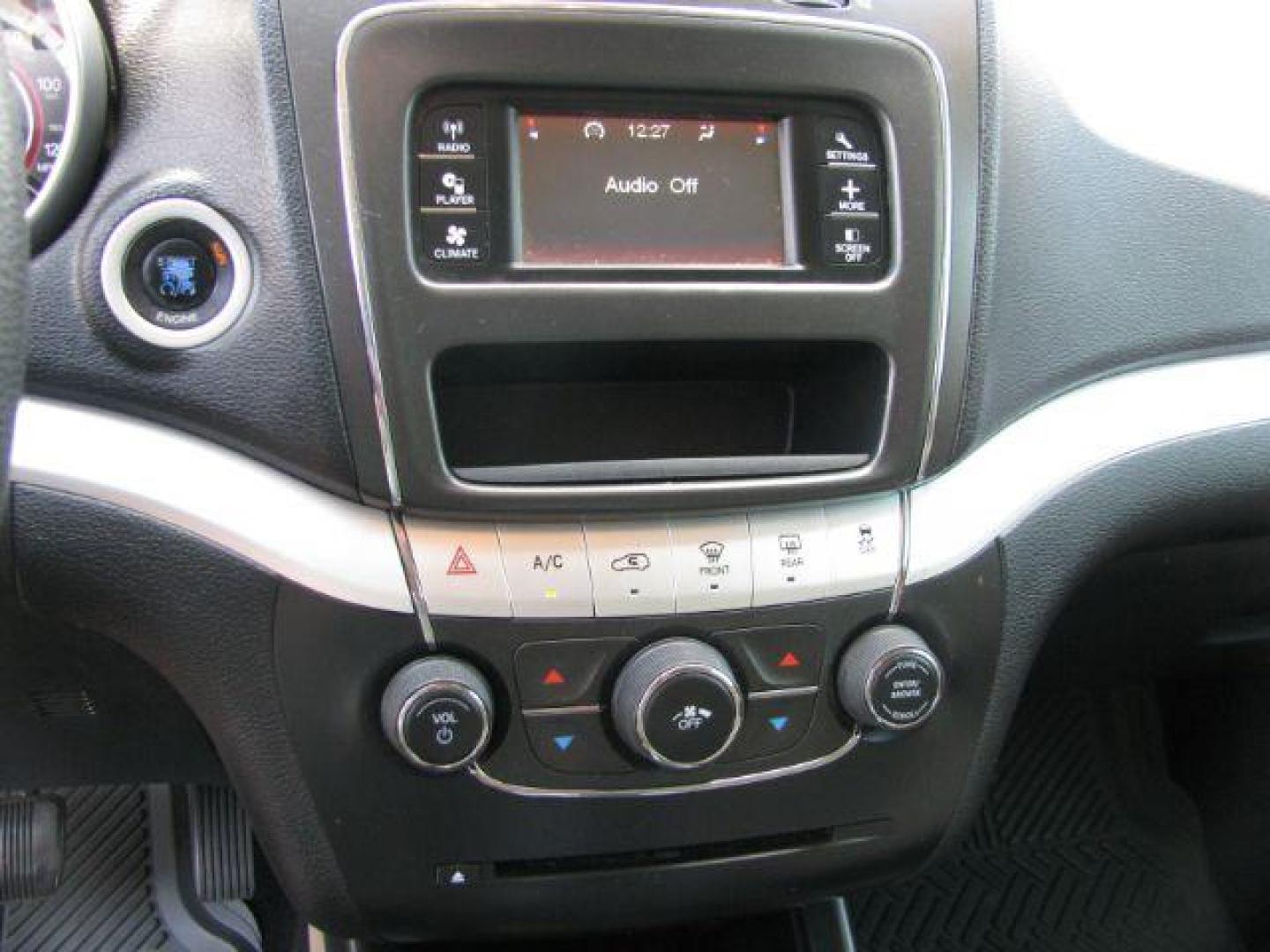 2012 Gray Dodge Journey SE/AVP (3C4PDCAB7CT) with an 2.4L I-4 DOHC engine, Automatic transmission, located at 2443 Albert Pike, Hot Springs, AR, 71913, (501) 623-6255, 34.492222, -93.109993 - Photo#9