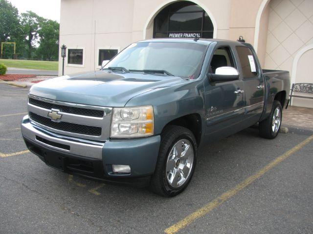 photo of 2011 Chevrolet Silverado 1500 LT