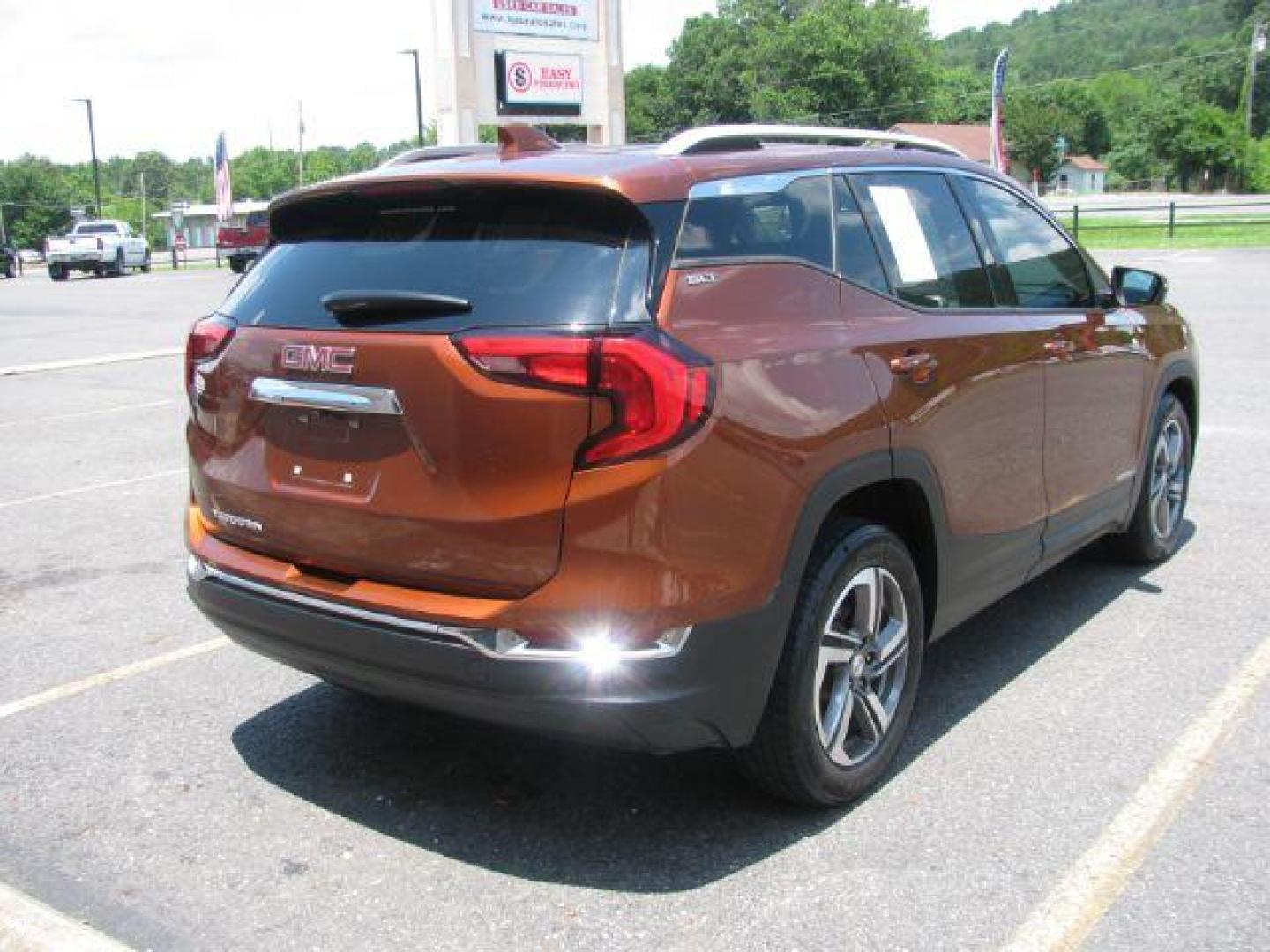 2019 Orange GMC Terrain SLT (3GKALPEV6KL) with an 1.5L I-4 gasoline direct injection engine, Automatic transmission, located at 2443 Albert Pike, Hot Springs, AR, 71913, (501) 623-6255, 34.492222, -93.109993 - Photo#3