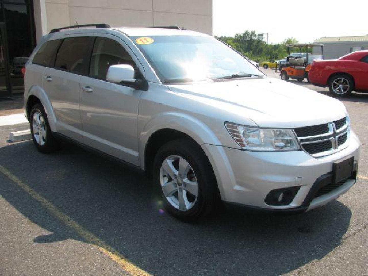 2011 Gray Dodge Journey Mainstreet (3D4PG1FG6BT) with an 3.6L V-6 DOHC engine, Automatic transmission, located at 2443 Albert Pike, Hot Springs, AR, 71913, (501) 623-6255, 34.492222, -93.109993 - Photo#5