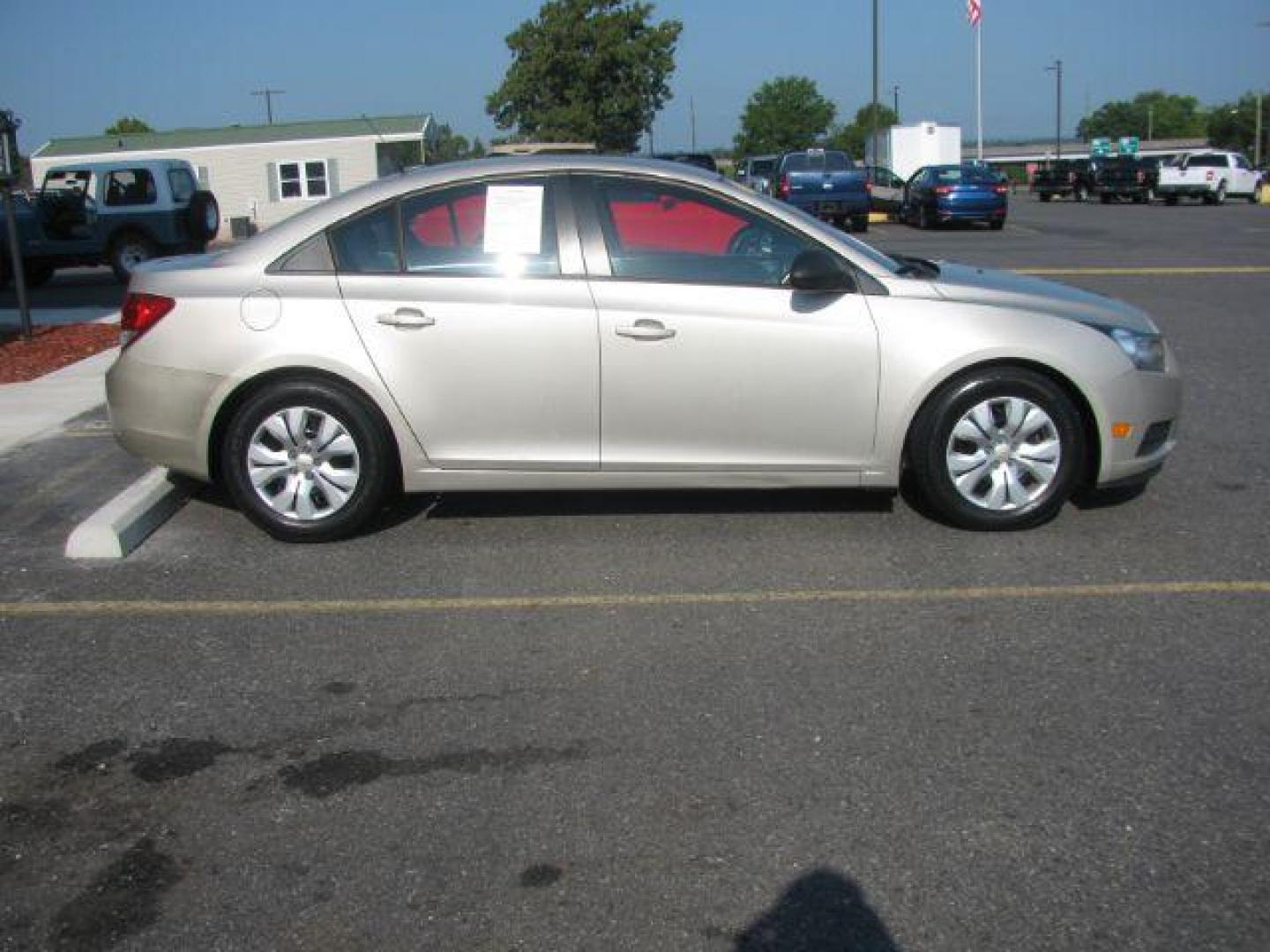 2013 Gold Chevrolet Cruze LS Auto (1G1PA5SH6D7) with an ECOTEC 1.8L I-4 DOHC engine, Automatic transmission, located at 2443 Albert Pike, Hot Springs, AR, 71913, (501) 623-6255, 34.492222, -93.109993 - Photo#4