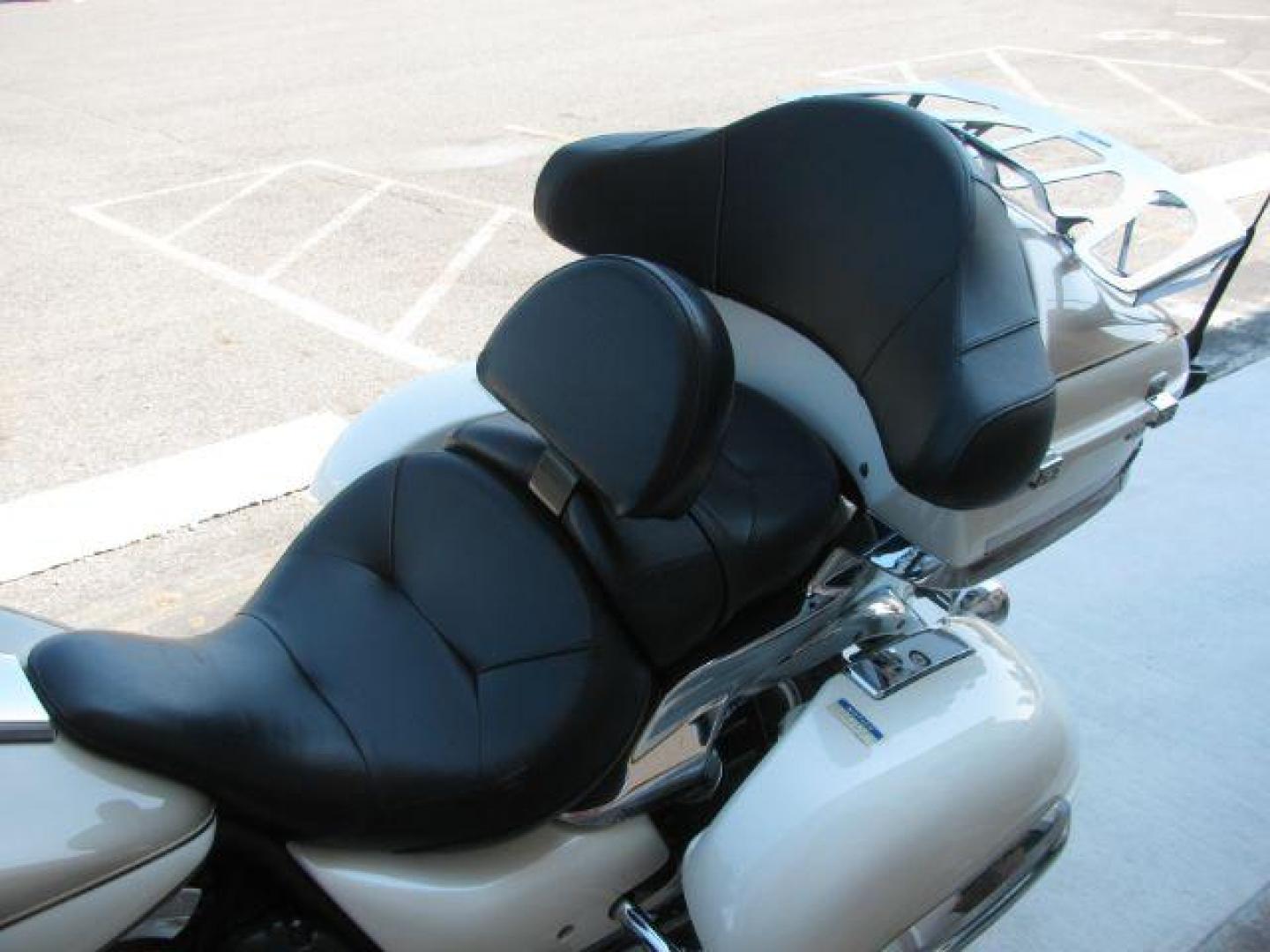 2012 White Kawasaki Vulcan 1700 Voyager ABS Voyager (JKBVNRB13CA) with an 1700cc engine, Manual transmission, located at 2443 Albert Pike, Hot Springs, AR, 71913, (501) 623-6255, 34.492222, -93.109993 - Photo#5