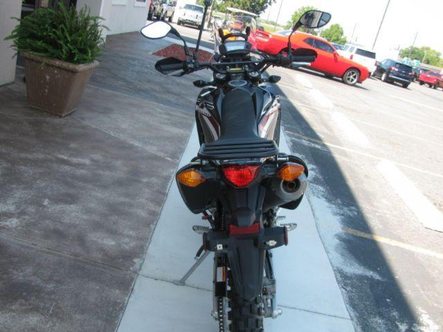 2018 Gray Honda CRF250L Rally (MLHMD441XJ5) with an 250cc engine, Manual transmission, located at 2443 Albert Pike, Hot Springs, AR, 71913, (501) 623-6255, 34.492222, -93.109993 - Photo#2