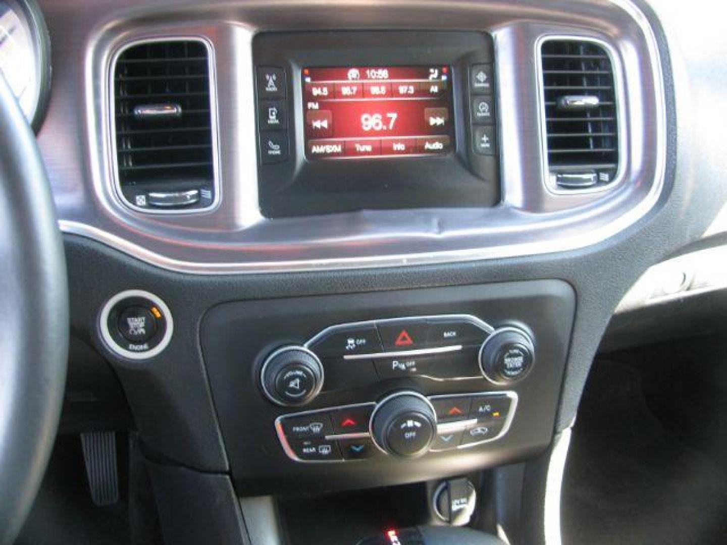 2015 Gray Dodge Charger SE (2C3CDXBG1FH) with an 3.6L V-6 DOHC engine, Automatic transmission, located at 2443 Albert Pike, Hot Springs, AR, 71913, (501) 623-6255, 34.492222, -93.109993 - Photo#9