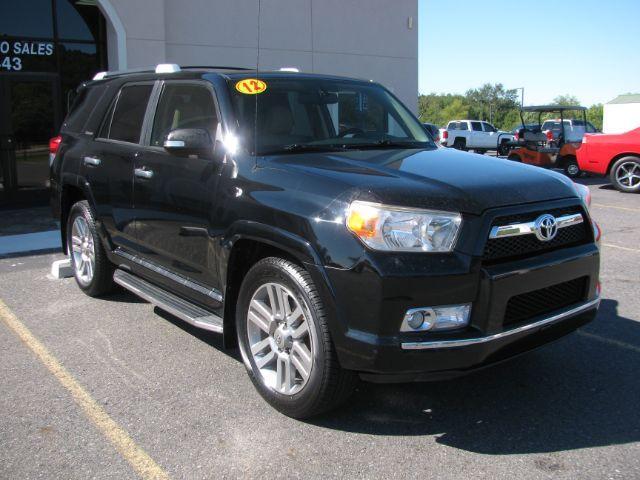 2012 Toyota 4Runner SR5's photo