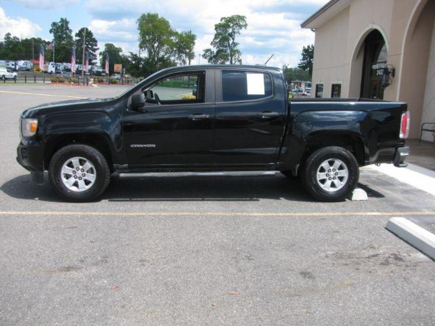 2017 Black GMC Canyon Base (1GTG5BEA0H1) with an 2.5l engine, Automatic transmission, located at 2443 Albert Pike, Hot Springs, AR, 71913, (501) 623-6255, 34.492222, -93.109993 - Photo#1