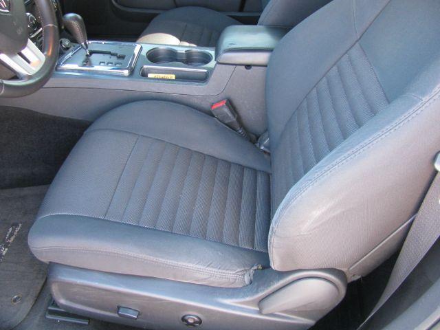 2014 White Dodge Challenger SXT (2C3CDYAG1EH) with an 3.6L V-6 DOHC engine, Automatic transmission, located at 2443 Albert Pike, Hot Springs, AR, 71913, (501) 623-6255, 34.492222, -93.109993 - Photo#7