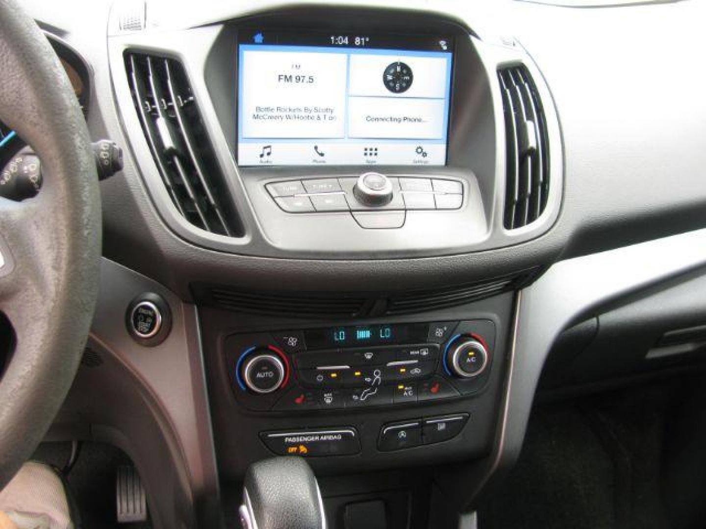 2019 Red Ford Escape SE (1FMCU9GD9KU) with an EcoBoost 1.5L I-4 gasoline direct injection engine, Automatic transmission, located at 2443 Albert Pike, Hot Springs, AR, 71913, (501) 623-6255, 34.492222, -93.109993 - Photo#9