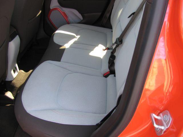 2015 Orange Jeep Renegade Latitude (ZACCJABT8FP) with an MultiAir2 Tigershark 2.4L I-4 variable valve contr engine, Automatic transmission, located at 2443 Albert Pike, Hot Springs, AR, 71913, (501) 623-6255, 34.492222, -93.109993 - Photo#7