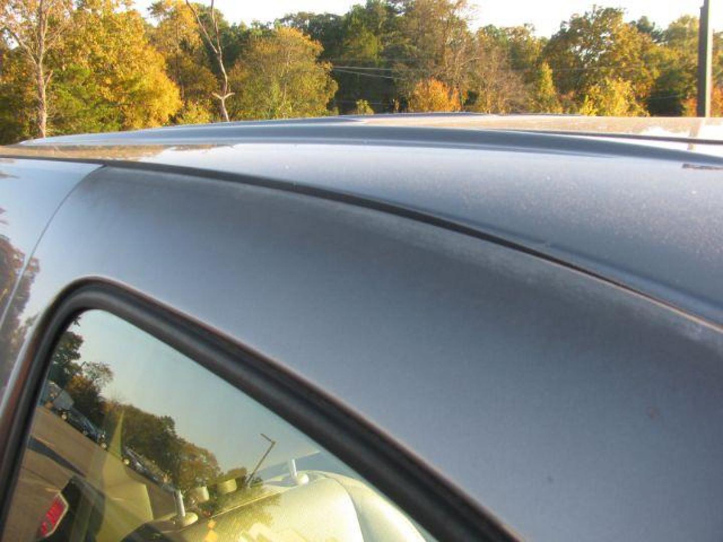 2013 Brown GMC Sierra 1500 SLT (3GTU2WE20DG) with an Vortec 6.2L V-8 variable valve control engine, Automatic transmission, located at 2443 Albert Pike, Hot Springs, AR, 71913, (501) 623-6255, 34.492222, -93.109993 - Photo#17