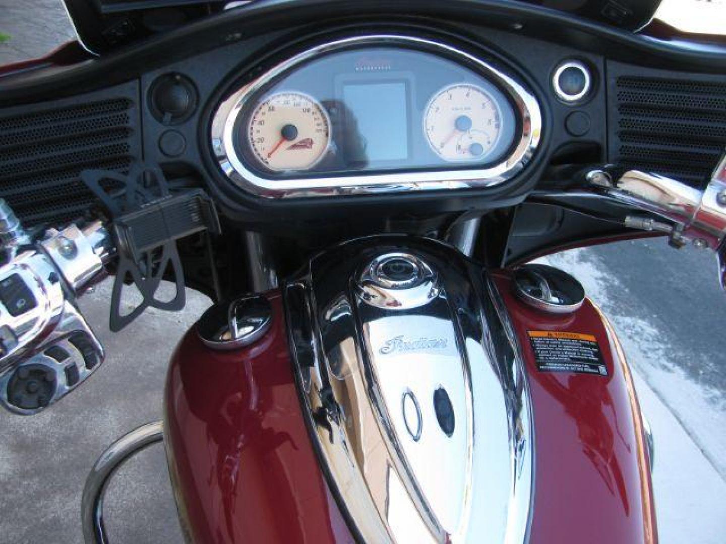 2016 Red Indian Chieftain Chieftain (56KTCAAA4G3) with an 1811cc engine, Manual transmission, located at 2443 Albert Pike, Hot Springs, AR, 71913, (501) 623-6255, 34.492222, -93.109993 - Photo#4
