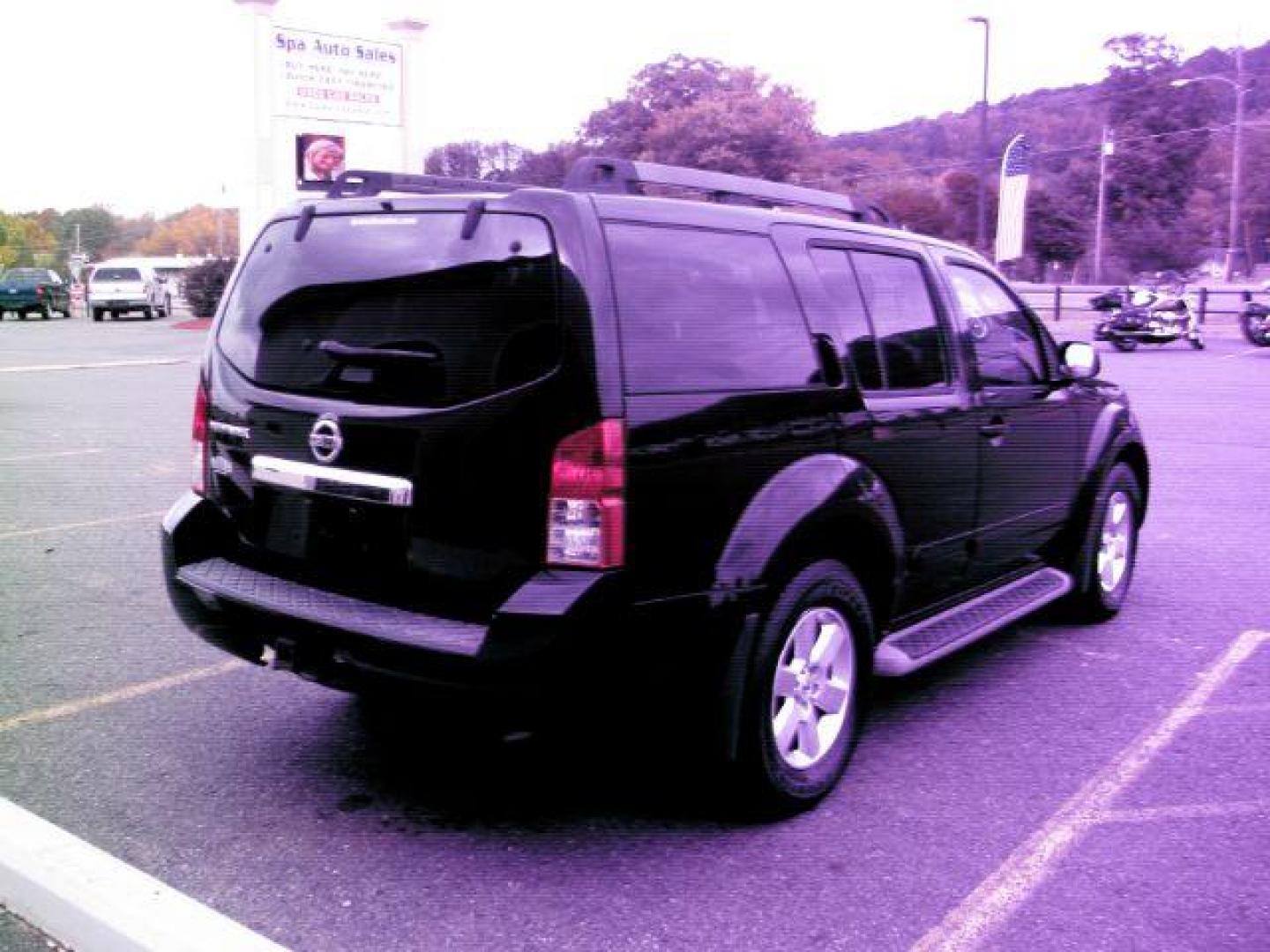 2012 Black Nissan Pathfinder SV (5N1AR1NN1CC) with an VQ 4L V-6 DOHC engine, Automatic transmission, located at 2443 Albert Pike, Hot Springs, AR, 71913, (501) 623-6255, 34.492222, -93.109993 - Photo#3