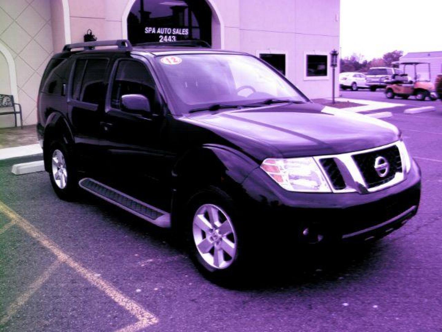 2012 Black Nissan Pathfinder SV (5N1AR1NN1CC) with an VQ 4L V-6 DOHC engine, Automatic transmission, located at 2443 Albert Pike, Hot Springs, AR, 71913, (501) 623-6255, 34.492222, -93.109993 - Photo#5