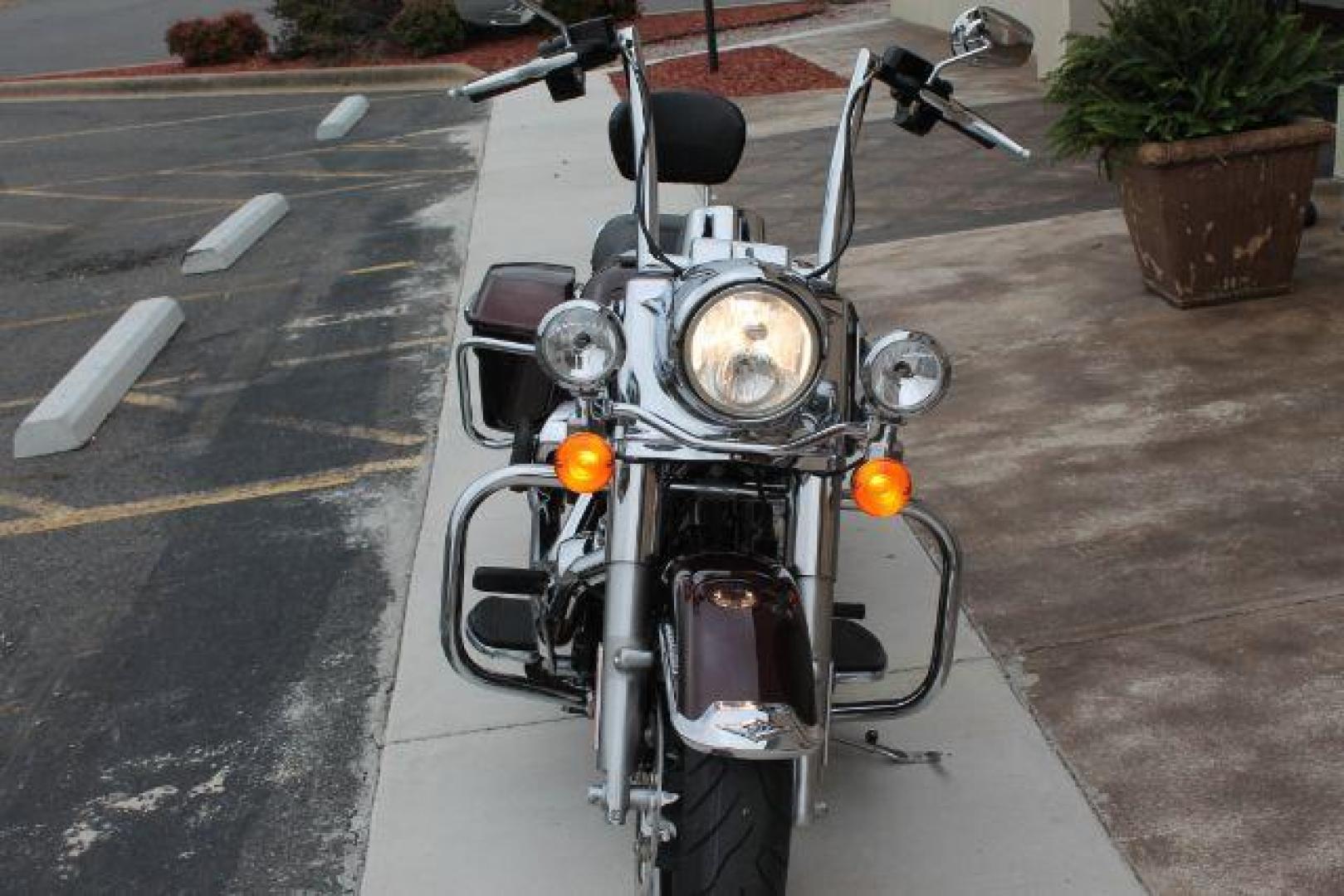 2018 Twisted Cherry Harley-Davidson Road King Road King (1HD1FBC1XJB) with an 1746cc engine, Manual transmission, located at 2443 Albert Pike, Hot Springs, AR, 71913, (501) 623-6255, 34.492222, -93.109993 - Photo#1