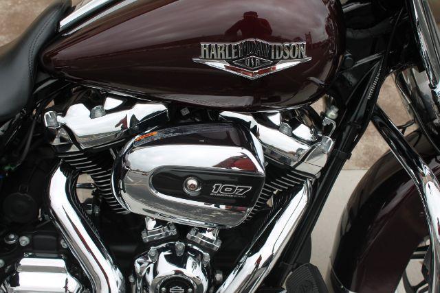 2018 Twisted Cherry Harley-Davidson Road King Road King (1HD1FBC1XJB) with an 1746cc engine, Manual transmission, located at 2443 Albert Pike, Hot Springs, AR, 71913, (501) 623-6255, 34.492222, -93.109993 - Photo#6