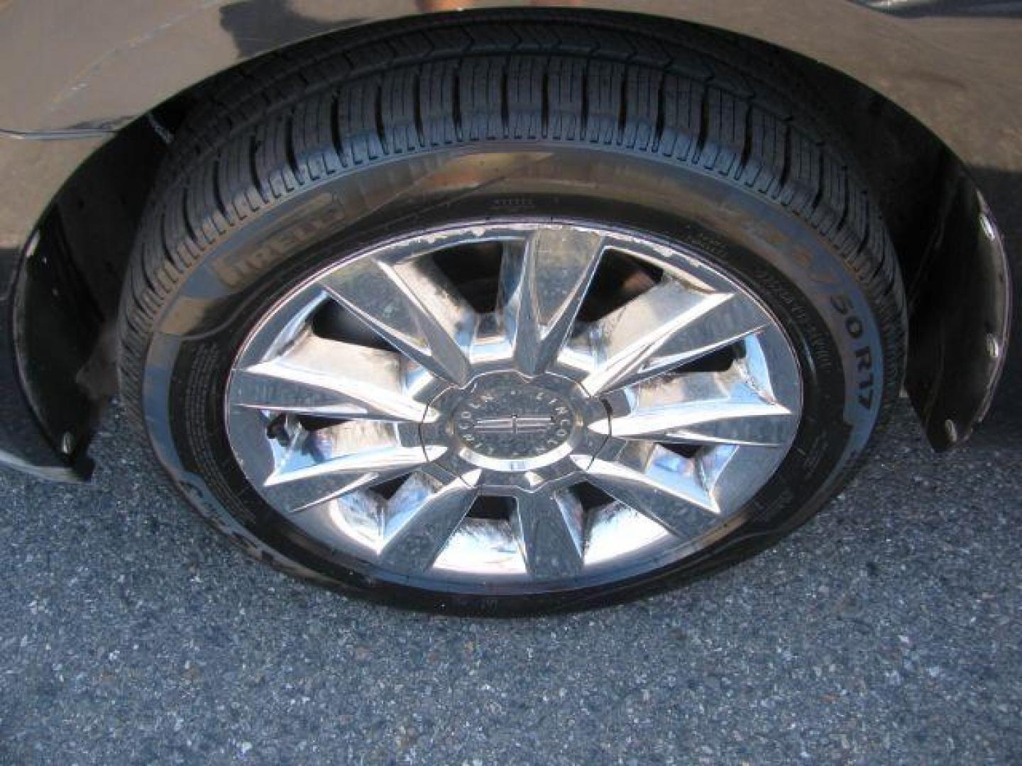 2012 Black Lincoln MKZ Base (3LNHL2GC3CR) with an 3.5L engine, Automatic transmission, located at 2443 Albert Pike, Hot Springs, AR, 71913, (501) 623-6255, 34.492222, -93.109993 - Photo#6