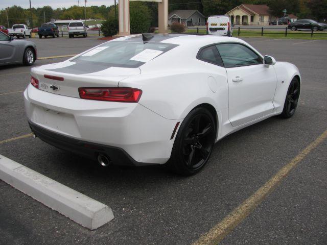 2017 White Chevrolet Camaro 1LT (1G1FB1RS3H0) , located at 2443 Albert Pike, Hot Springs, AR, 71913, (501) 623-6255, 34.492222, -93.109993 - Photo#2