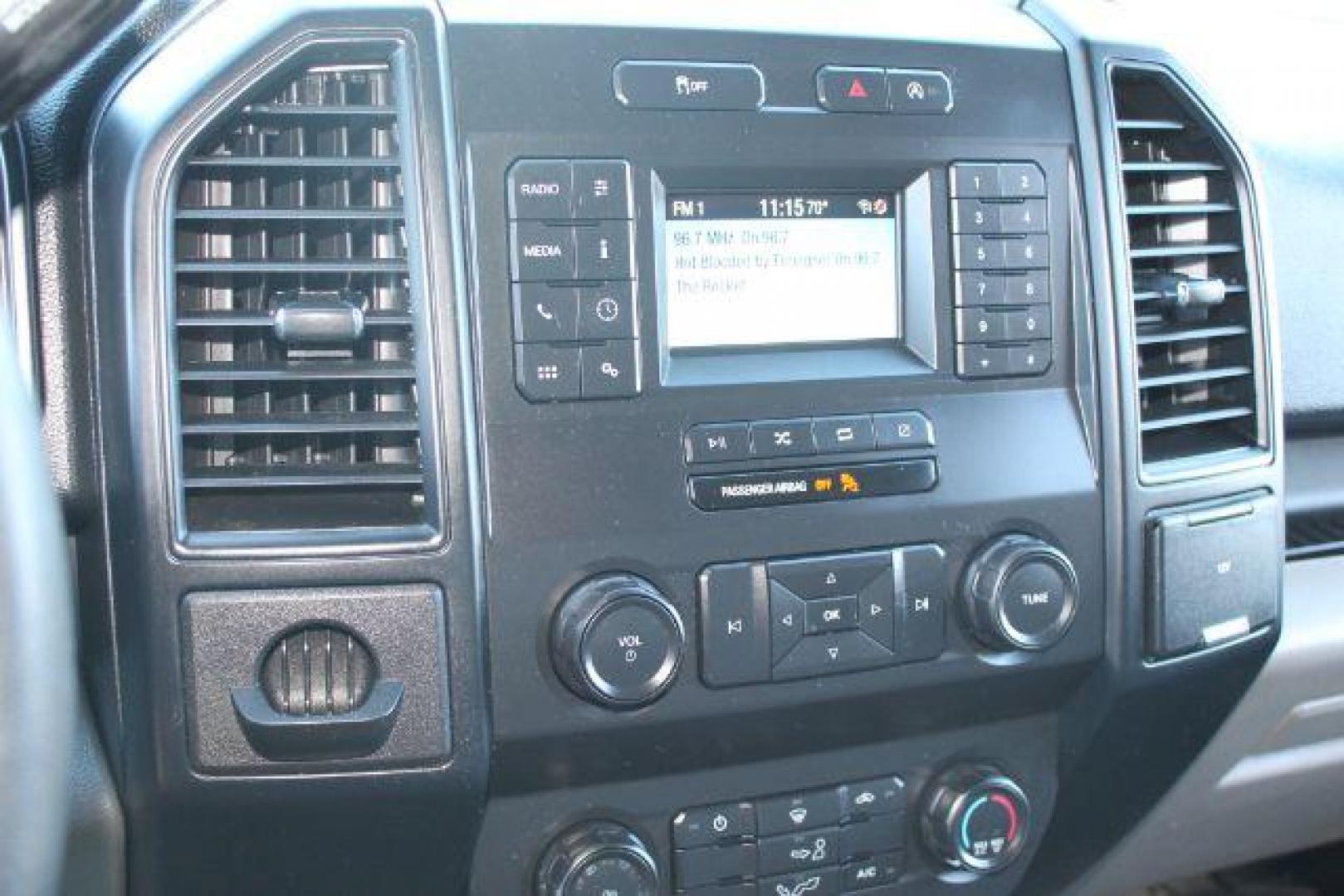 2020 Silver Ford F-150 XL (1FTEW1CB4LK) with an 3.3L V-6 port/direct injection engine, Automatic transmission, located at 2443 Albert Pike, Hot Springs, AR, 71913, (501) 623-6255, 34.492222, -93.109993 - Photo#9