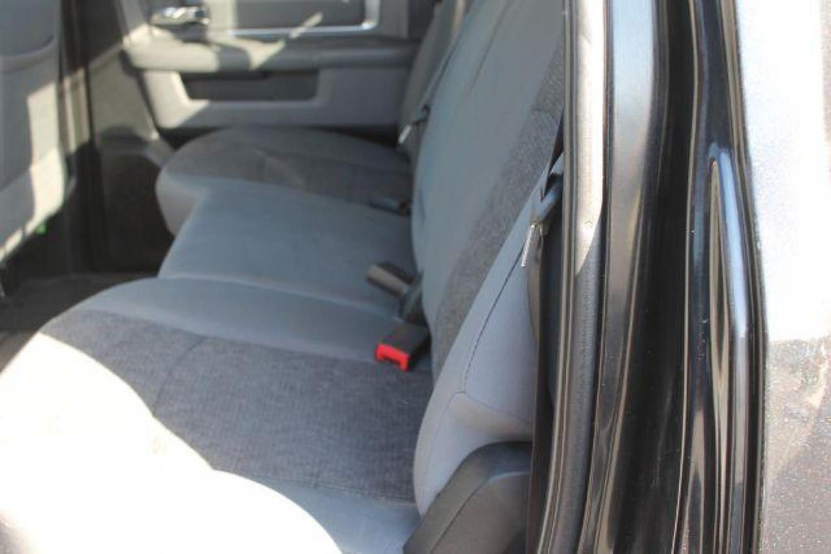 2017 Black /Diesel Gray/Black Ram 1500 Big Horn (1C6RR7LT4HS) with an HEMI 5.7L V-8 variable valve control engine, Automatic transmission, located at 2443 Albert Pike, Hot Springs, AR, 71913, (501) 623-6255, 34.492222, -93.109993 - Photo#7