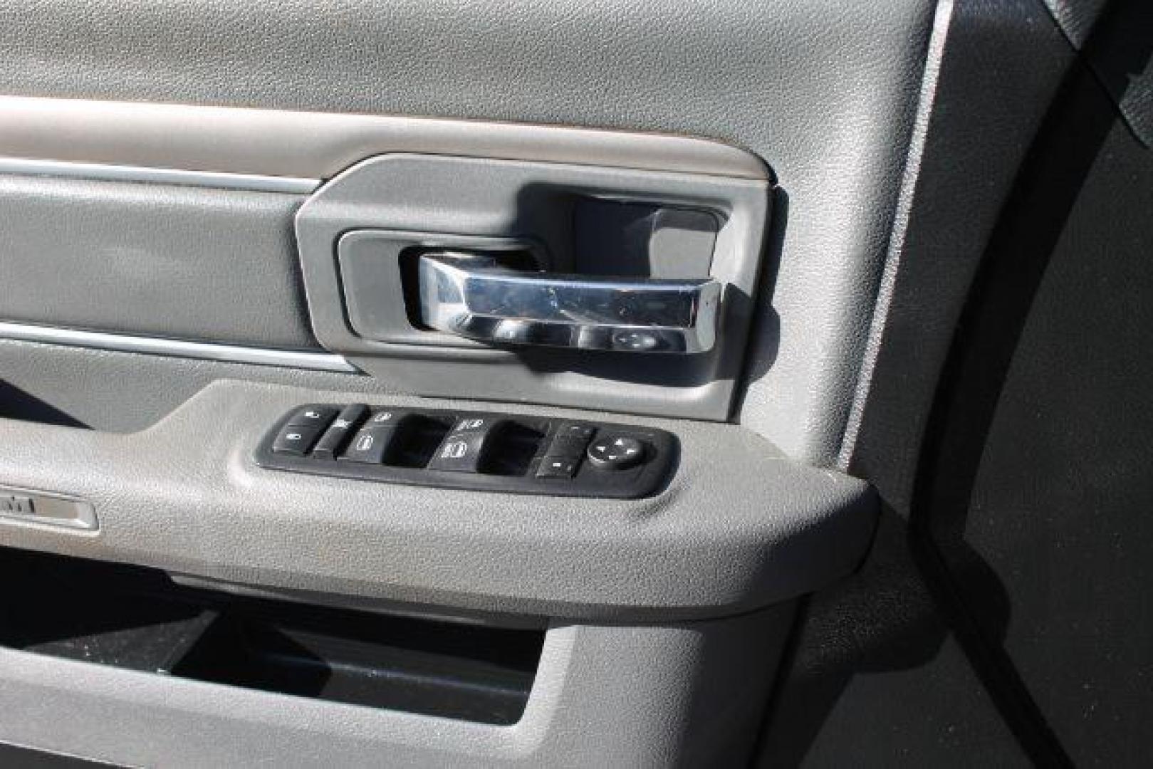 2017 Black /Diesel Gray/Black Ram 1500 Big Horn (1C6RR7LT4HS) with an HEMI 5.7L V-8 variable valve control engine, Automatic transmission, located at 2443 Albert Pike, Hot Springs, AR, 71913, (501) 623-6255, 34.492222, -93.109993 - Photo#10