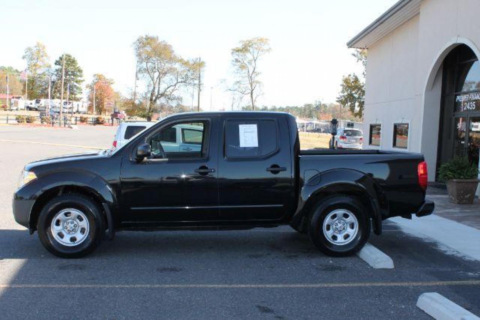 2018 Black /Steel Nissan Frontier S (1N6AD0EV1JN) with an VQ 4L V-6 DOHC engine, Automatic transmission, located at 2443 Albert Pike, Hot Springs, AR, 71913, (501) 623-6255, 34.492222, -93.109993 - Photo#1