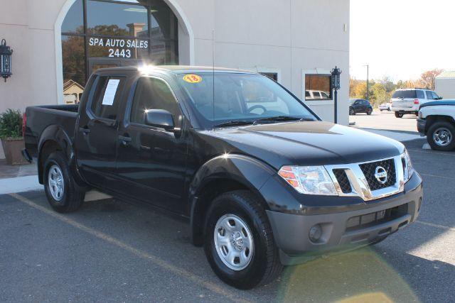 2018 Black /Steel Nissan Frontier S (1N6AD0EV1JN) with an VQ 4L V-6 DOHC engine, Automatic transmission, located at 2443 Albert Pike, Hot Springs, AR, 71913, (501) 623-6255, 34.492222, -93.109993 - Photo#6