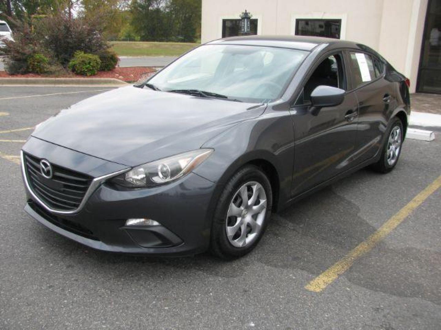 2014 Mazda MAZDA3 i Sport's photo