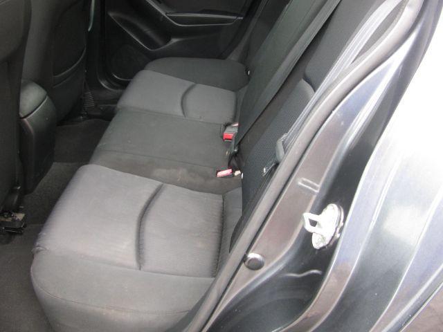 2014 Gray Mazda Mazda3 i Sport (JM1BM1U70E1) with an SKYACTIV-G 2L I-4 gasoline direct injection engine, Automatic transmission, located at 2443 Albert Pike, Hot Springs, AR, 71913, (501) 623-6255, 34.492222, -93.109993 - Photo#7