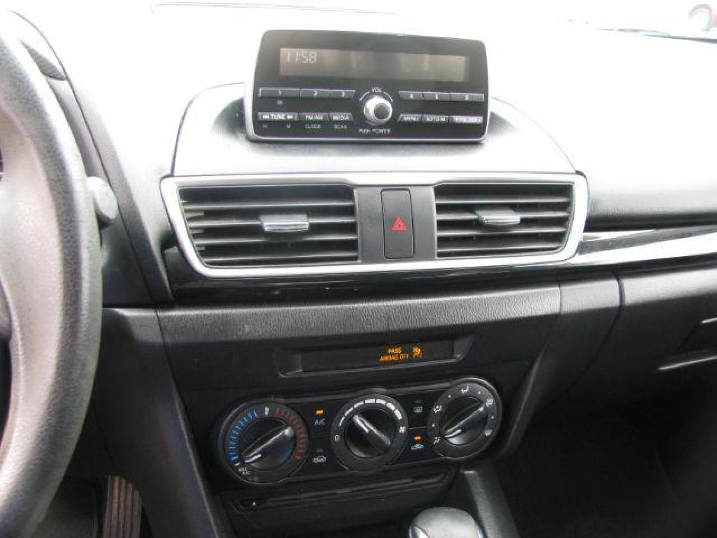 2014 Gray Mazda Mazda3 i Sport (JM1BM1U70E1) with an SKYACTIV-G 2L I-4 gasoline direct injection engine, Automatic transmission, located at 2443 Albert Pike, Hot Springs, AR, 71913, (501) 623-6255, 34.492222, -93.109993 - Photo#9