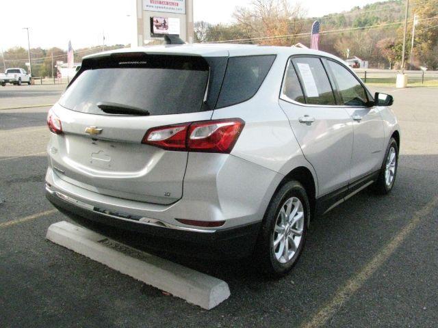 2018 Silver Chevrolet Equinox LT (3GNAXJEVXJS) with an 1.5L I-4 gasoline direct injection engine, Automatic transmission, located at 2443 Albert Pike, Hot Springs, AR, 71913, (501) 623-6255, 34.492222, -93.109993 - Photo#3