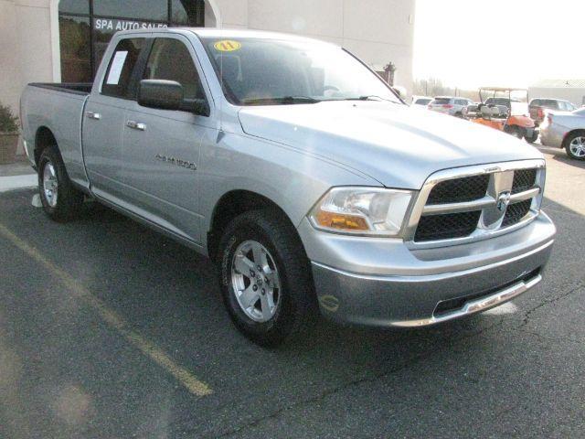 2011 Silver Ram Ram 1500 SLT (1D7RV1GP4BS) with an HEMI 5.7L V-8 variable valve control engine, Automatic transmission, located at 2443 Albert Pike, Hot Springs, AR, 71913, (501) 623-6255, 34.492222, -93.109993 - Photo#5